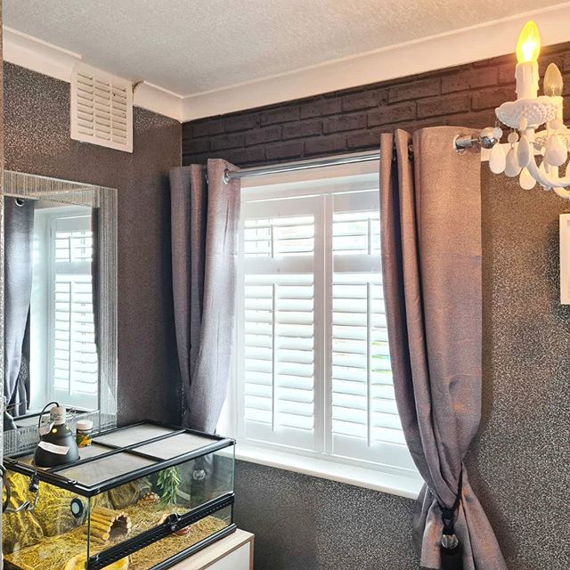joinery_co's tweet photo. Shutters &amp; Curtains working perfectly. 
#fullheightshutters #joineryshutter https://t.co/vrq8aTPHk5: https://t.co/YnC2haJ4Xw https://t.co/bipPGJE90S