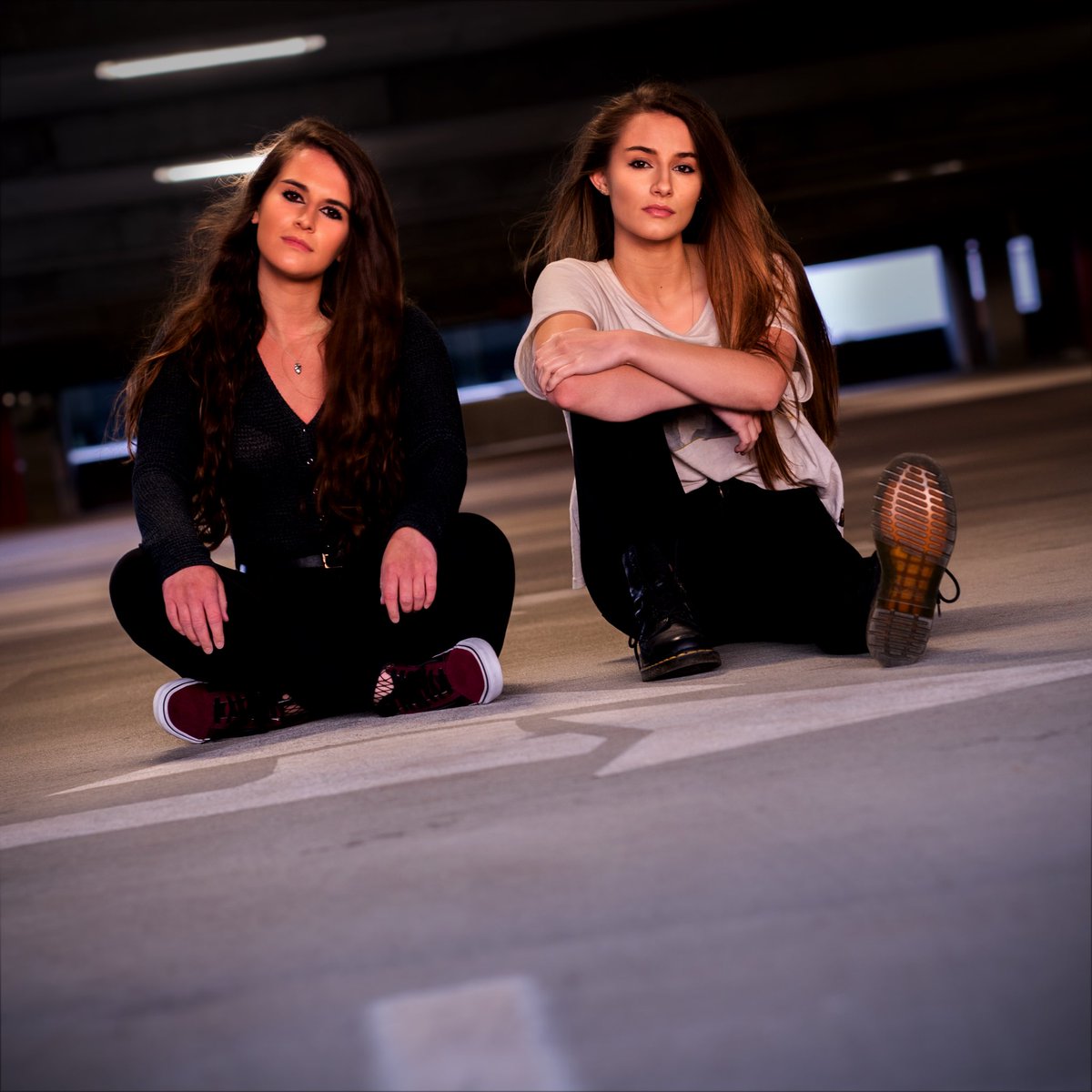 WeAreNeoni's tweet photo. NEW SONG WITH @Besomorph and @TheOnlyMime OUT THURSDAY! We can’t WAIT for you all to hear this song! Pre-Save now 👉 https://t.co/kgW0zf1dTt 👈 https://t.co/uIsTOivnUO
