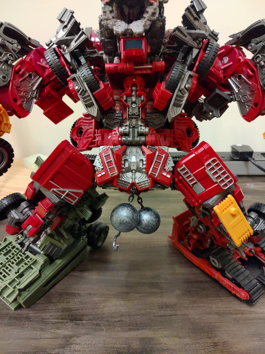 shanyuenanman's tweet photo. #Transformers #Devastator #handmake #Addonkit https://t.co/1mK6tvw4rq