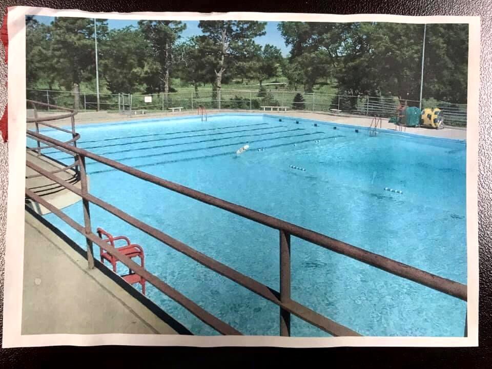 York_ParkandRec's tweet photo. We ran across some old pictures in the last couple months in our storage rooms. Who remembers the old York swimming pool? #YPR #YorkParksAndRec https://t.co/3jegP0emb6