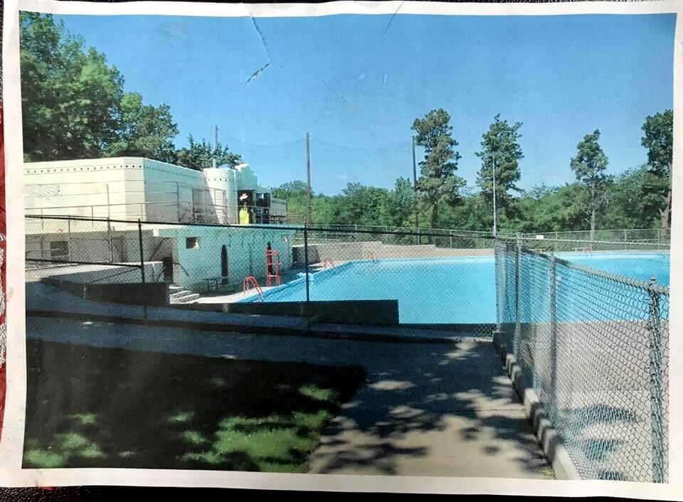 York_ParkandRec's tweet photo. We ran across some old pictures in the last couple months in our storage rooms. Who remembers the old York swimming pool? #YPR #YorkParksAndRec https://t.co/3jegP0emb6