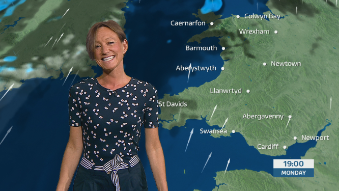 Ruth_ITV's tweet photo. Evening all!
Plenty of sunshine out there - away from the west!
And note my face when I talk about temperatures this week! Even I look surprised! 

https://t.co/AWyzPMLuhH
#weather
#sunshine https://t.co/hP8RR7IL5w