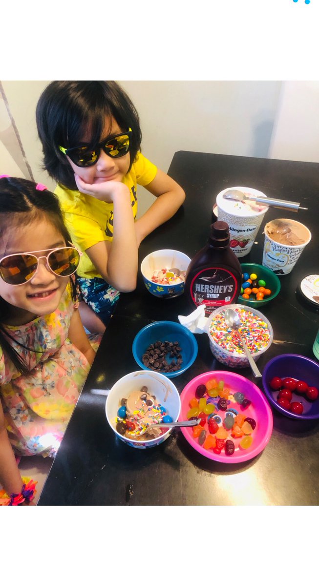 First grade’s end of the year bash 🍨