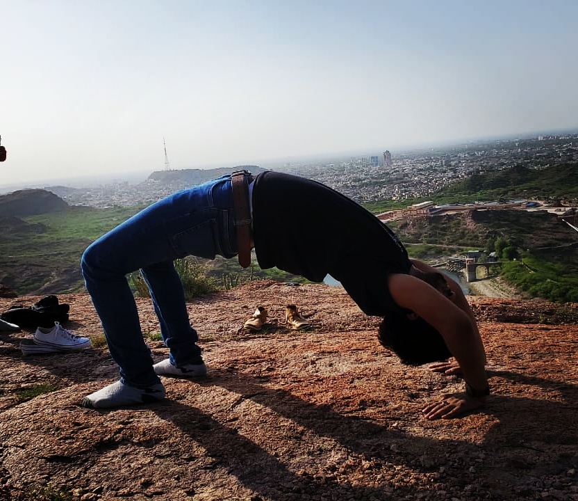 iam_solanki's tweet photo. Try to do some yoga. I know m not in yoga outfit. But beginning is better then nothing 
#internationalyogaday #yoga #mentalhealth https://t.co/2h5943jlrf