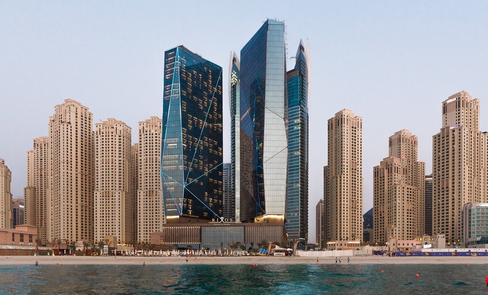 Some architecture, a beach - add sunshine: Al Fattan Crystal Towers Dubai – design by Tabanlioglu Architects (TA_)

e-architect.co.uk/dubai/al-fatta…

#TallDubaiBuildings #UAETowers #MiddleEastArchitecture
#DubaiProperty #DubaiMarina #UnitedArabEmirates Tabanlioglu Architects