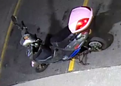 YRP's tweet photo. GAS STATION ROBBERY - Can you help us ID this guy who robbed a gas station in the area of Steeles Ave / Bathurst St, Vaughan? Please call 866-876-5423 x6630 with any tips.
More info at this link --> https://t.co/Oy1PqlYOkf https://t.co/2snCVXnXnk