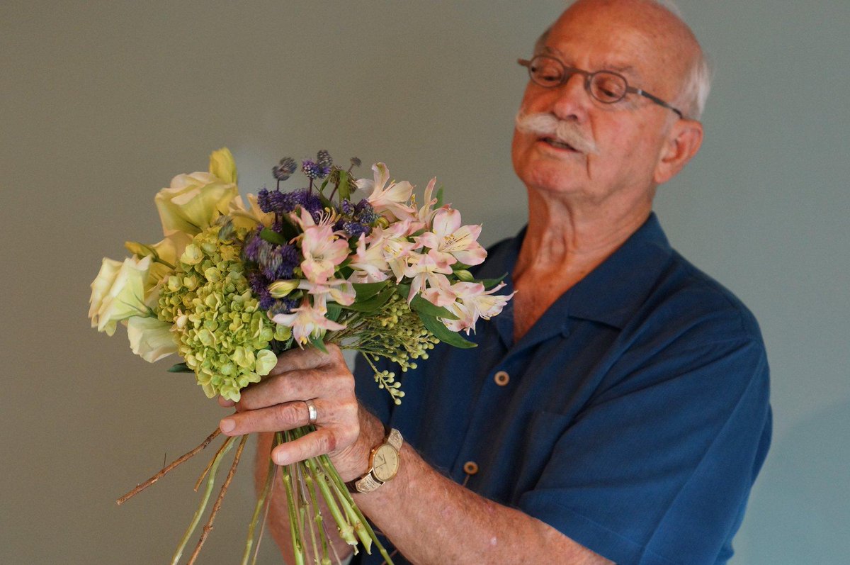 TAMU's tweet photo. Texas A&amp;M mourns the loss of Jim Johnson, world-renowned educator of horticulture and longtime director of the Benz School of Floral Design at #TAMU. https://t.co/mDf2soLQjk https://t.co/Rn6AVhiRjC