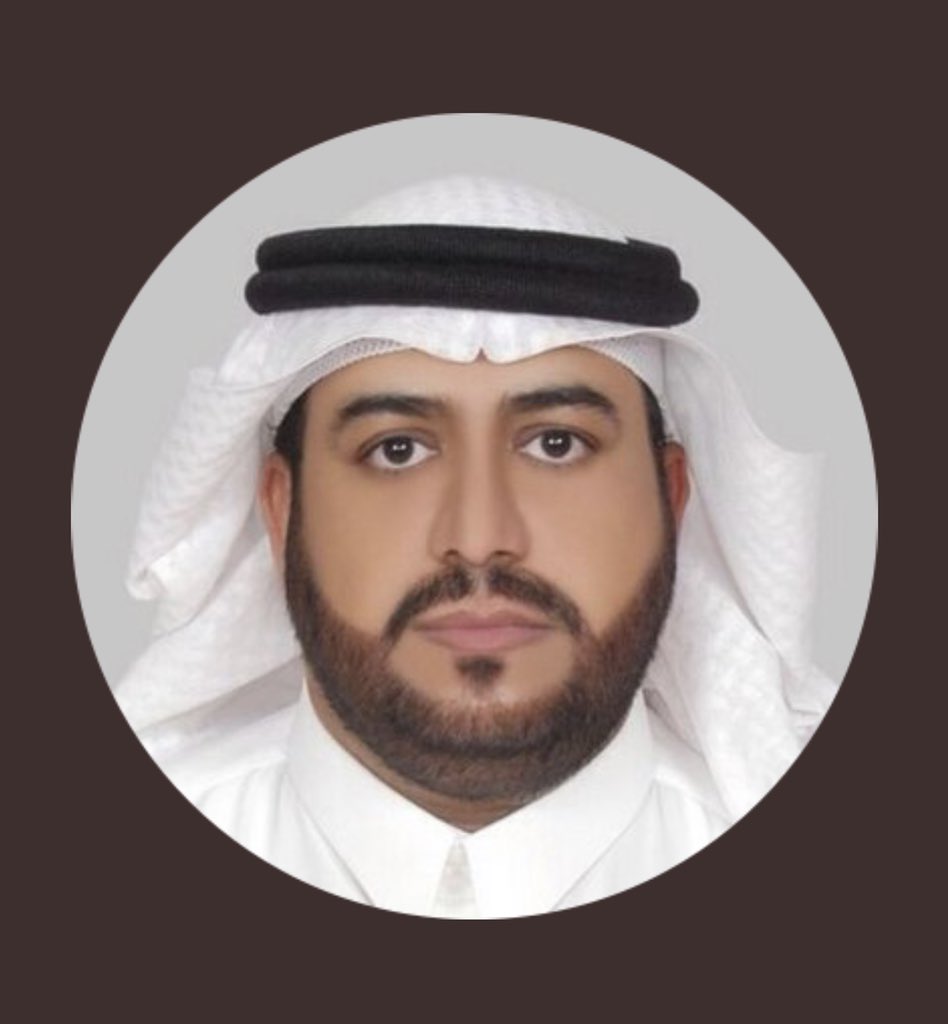 yazeed433's tweet photo. #يوم_الاب_العالمي
عندما كنتُ صغيراً كانت بالنسبة لي مجرد تلبية رغبات وعندما أصبحت أباً، أدركت أن الكثير مما غمرني به والدي كانت تضحيات. والدي العزيز، مهما كتبت لن أوفيك حقك. أسأل الله أن يطيل في عمرك ويمتعك بالصحة والعافيه ولا يحرمنا عطفك وحنانك ودعمك. https://t.co/gj1t1zynzN