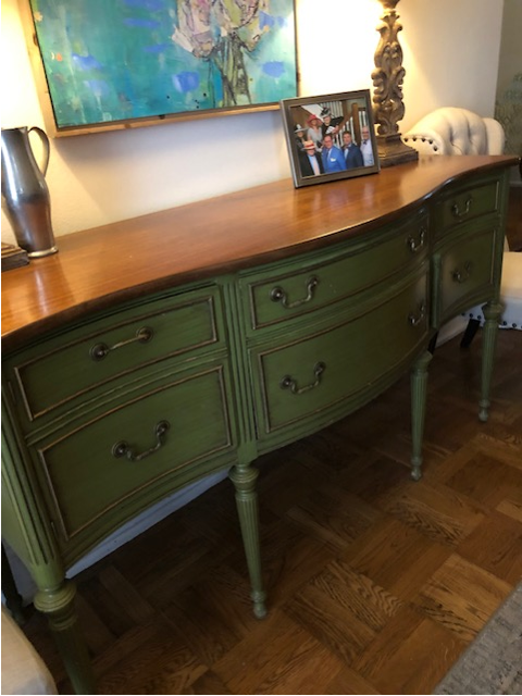 My favorite Second Story is this '50s buffet.  Isn't the top beautiful??