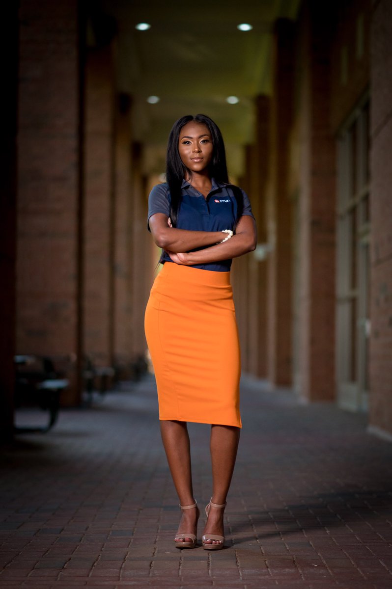 JovenDiosa_'s tweet image. Black Girl Magic 💗 #issagraduate #PNChereIcome #uncc