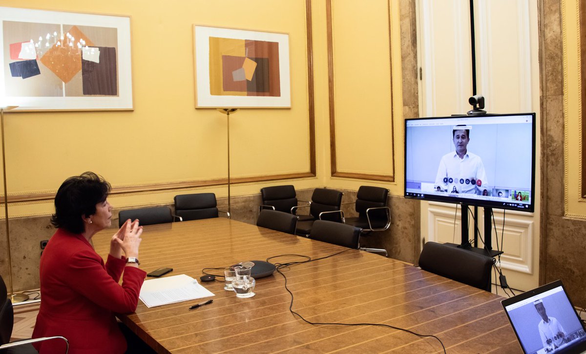 Hoy he mantenido una interesante reunión con <a href="/cisco_spain/">Cisco España</a>. Les he agradecido su colaboración con <a href="/educaciongob/">Ministerio de Educación, FP y Deportes</a> en la puesta en marcha de iniciativas de educación a distancia para profesores y alumnos durante el confinamiento.