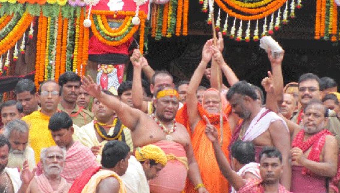 ஆனானப்பட்ட இராமானுசரே...பிறப்பால் பிராமணரான இராமானுசரேபூரி ஜகந்நாத் பார்ப்பான்கள் கிட்ட இருந்துஓட்டம் புடிச்சி, ஆந்திரா ஸ்ரீகூர்மத்துல தான் போய் நின்னாரு! தப்பிச்சாரு டோய்!நானெல்லாம் எம்மாத்திரம்?Sanskrit பேசுற சூத்திரன்னு தெரிஞ்சா..ஜகன்னாதர் பக்கத்துலயே சமாதி தான்!