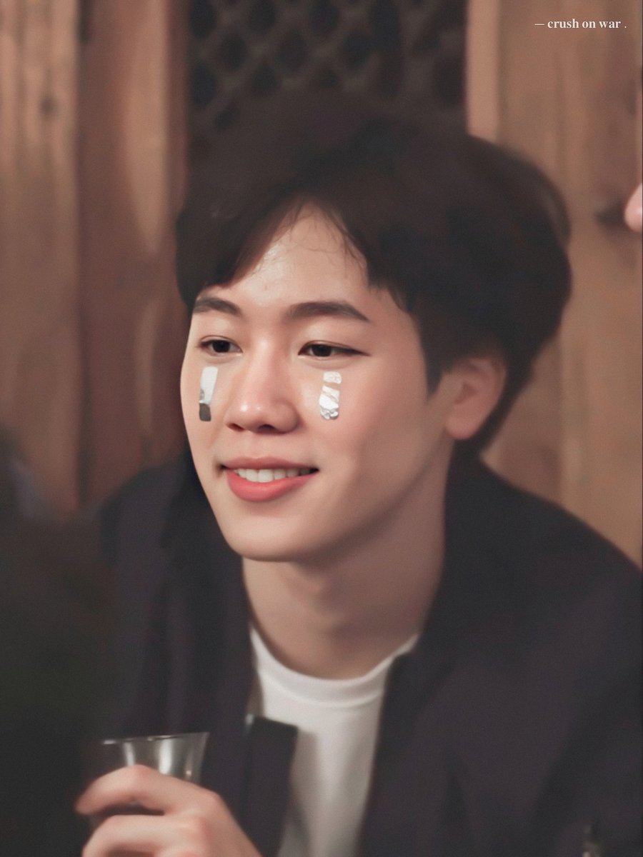 165s3's tweet photo. Happy birthday P’war 🎉🧁หนูขอให้ปีเป็นปีที่ดี ปีที่สดใส ขอให้มีคนรักพี่เยอะๆหนูจะซัพพอร์พี่แบบนี้ไปตลอดนะะะะะ
รักนะฮับบ💘🥰 
@warwanarat 
#WARwanaratday2020 https://t.co/wy3MBjHuGA