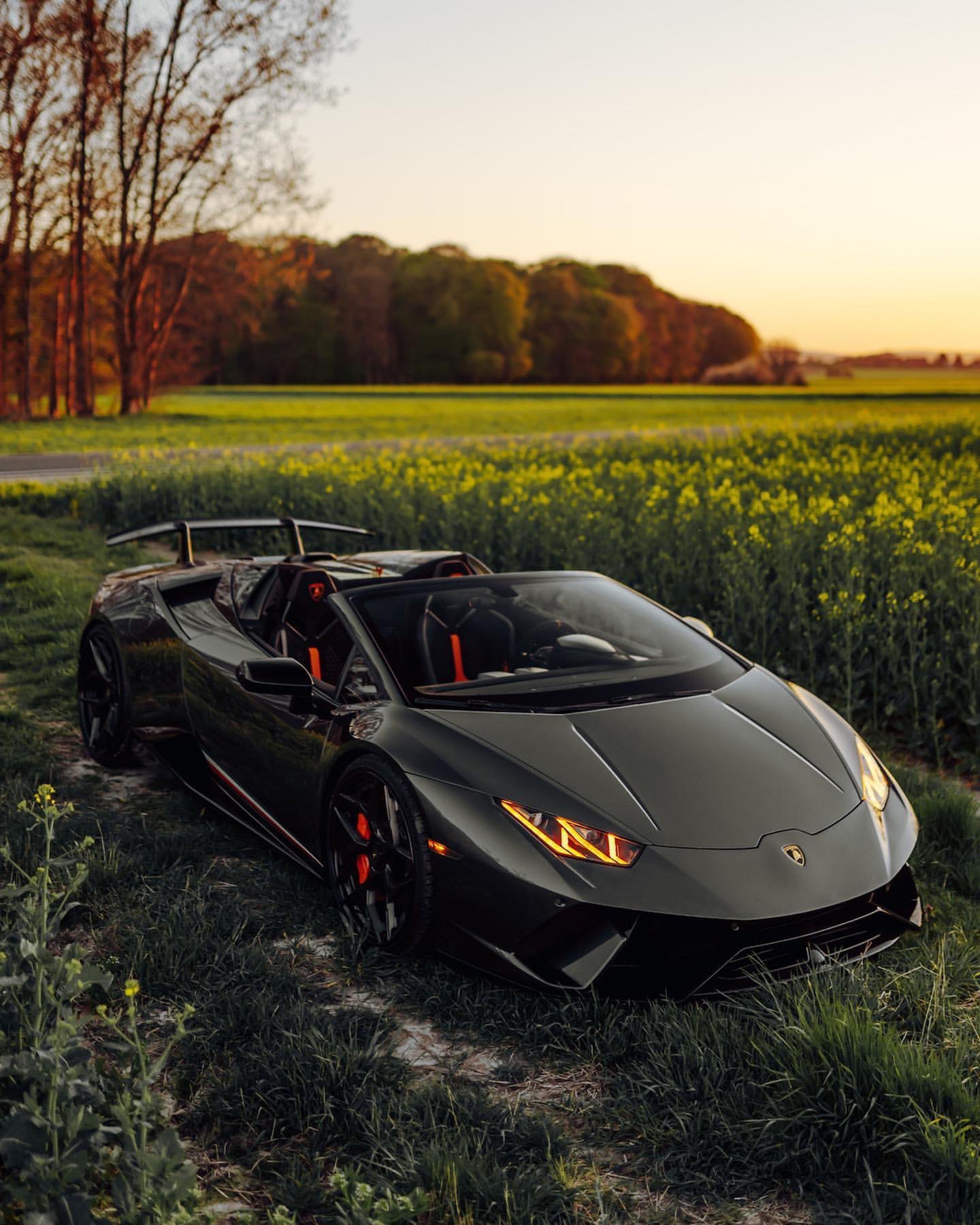 Andrew Robertson Lamborghini Huracan Performante Spyder T Co Nmbpuuke6q Twitter