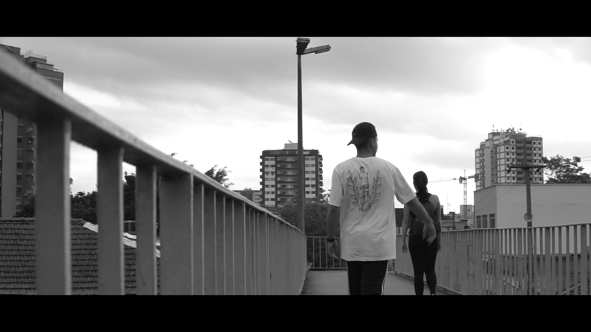 oficialguf's tweet photo. Splin - Do Vale pra Cá -@guilhermealvs7

https://t.co/kYa7yWXThD

#rap #clipe #hiphop #guf https://t.co/zHsma5hNBX