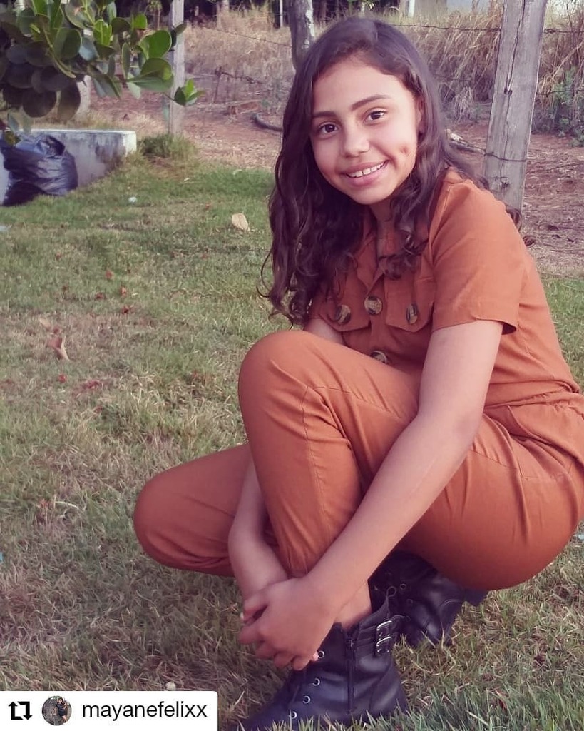 G6Models's tweet image. #Repost @mayanefelixx
• • • • • •
É correndo atrás que se chega  em algum lugar... .
.
.
Look @posthaus
Coturno @talparaguacu
Agência @g6modelsoficial

#sonhos #modeloinfantil  #modelando #modelobr #kidsmodels #g6models #modelooficial #modelog6 #… instagr.am/p/CBvkpshMKOY/