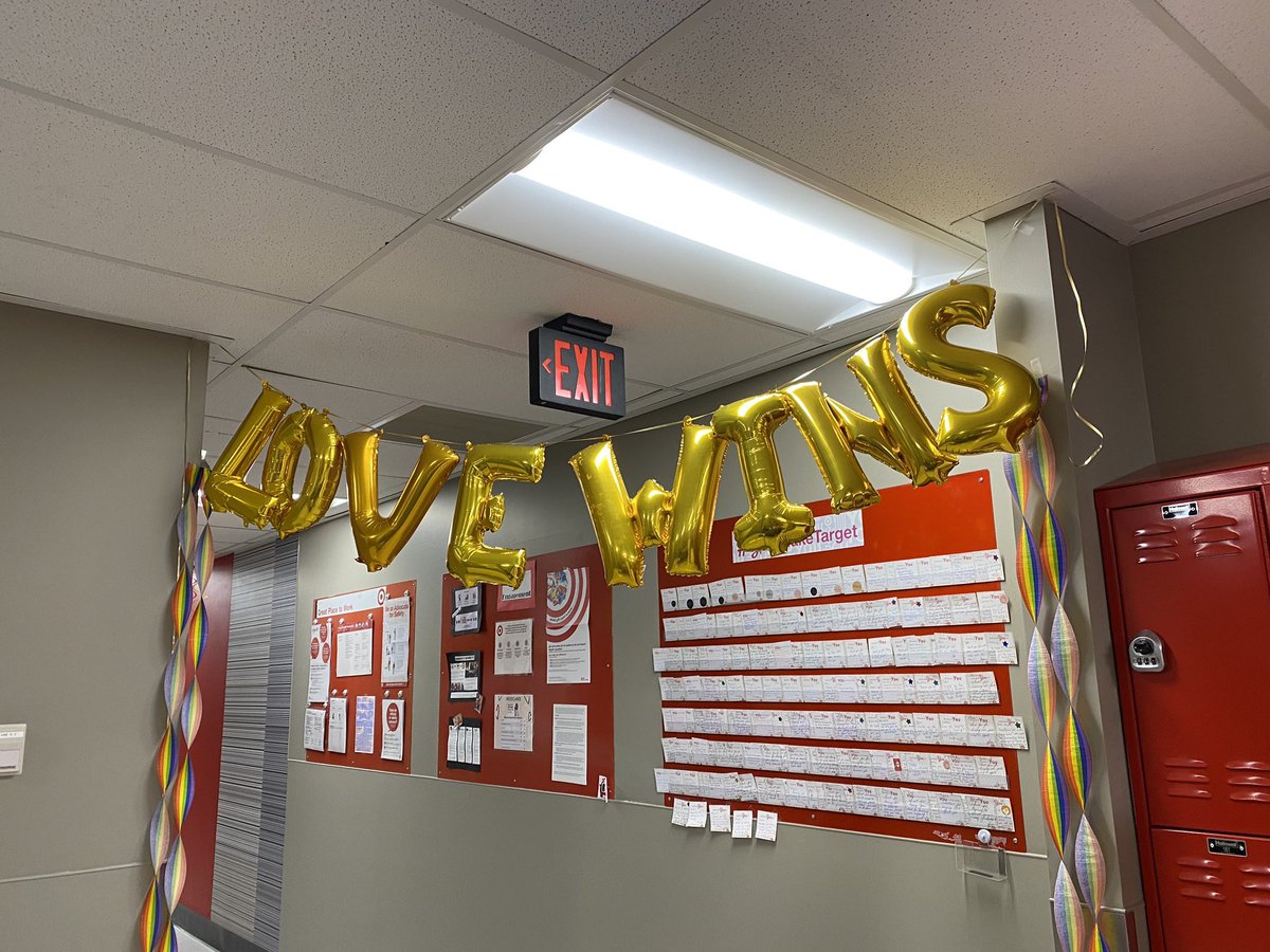Love wins ❤️🧡💛💚💙💜 <a href="/DavePFromTarget/">Dave Pacheco</a> <a href="/Puneet_Math/">Puneet Mathur</a> <a href="/ddaguanno1/">Dianna D’Aguanno</a>