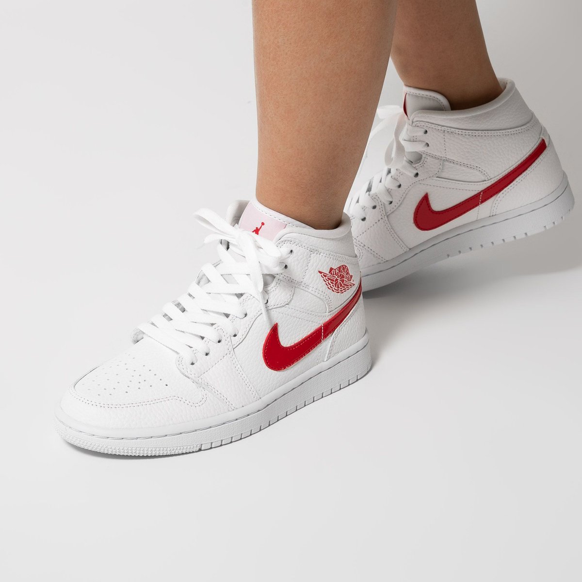 white university red jordan 1