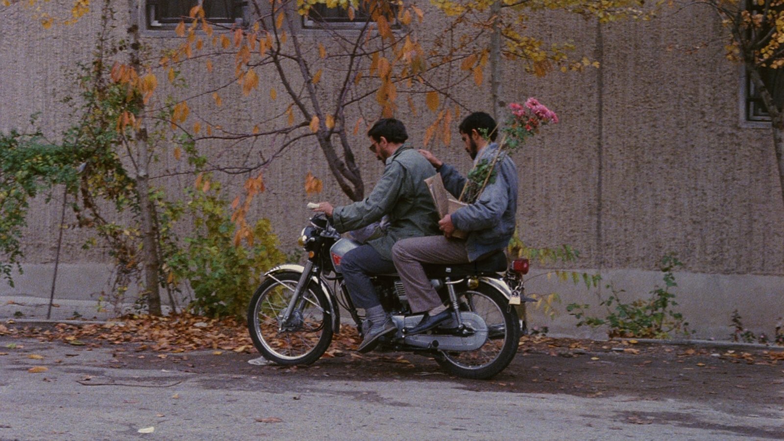 Happy birthday to the great abbas kiarostami. close up is still one of my all time favorite films 