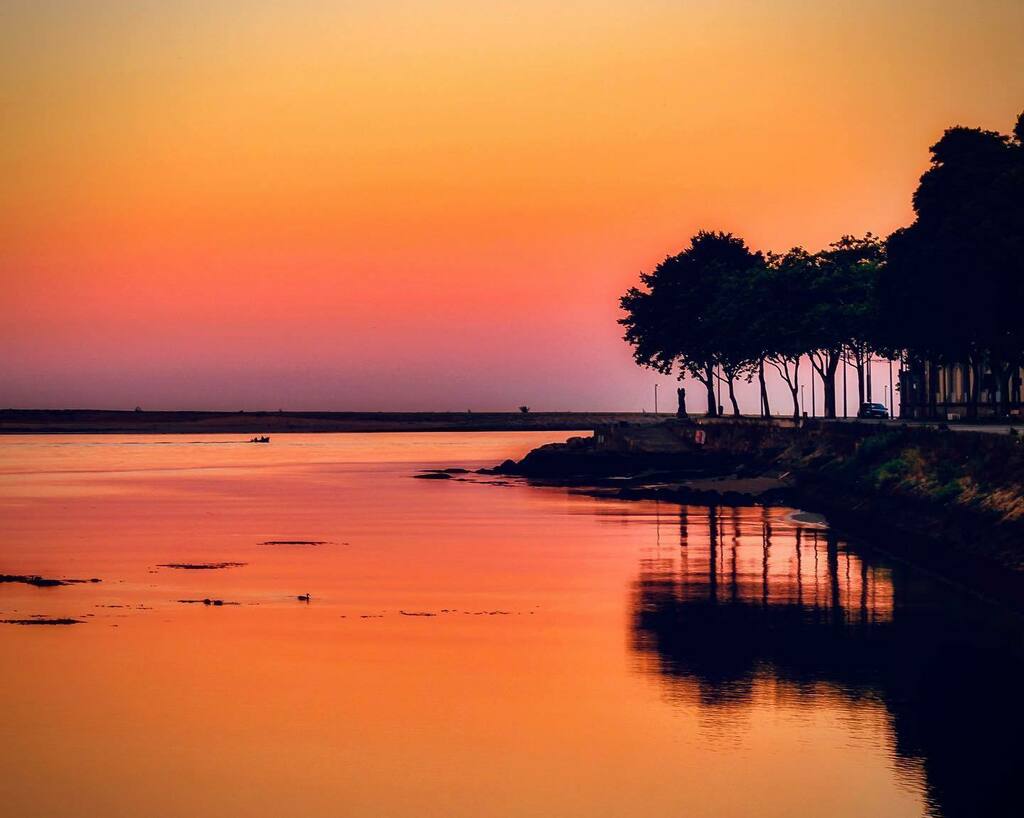 anuragsvr's tweet photo. Only if I were a painter...
______________________________________________________________
Follow @anuragsvr for more upcoming content!!
____________________________________________________________________________________________________________________… https://t.co/fSVUKq6Fon https://t.co/u1K3ff9bLi