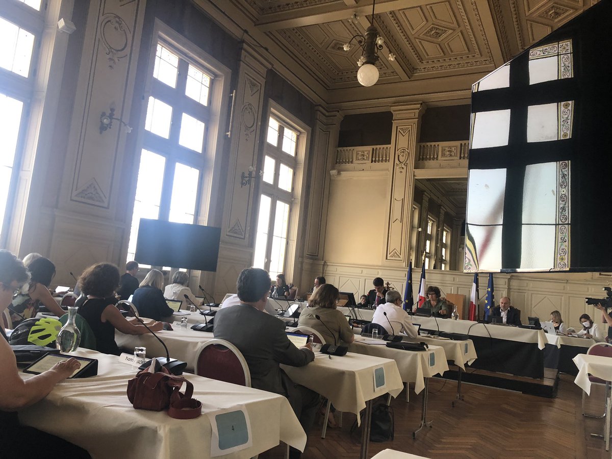 Le conseil municipal vote le maintien des taux de fiscalité en conseil municipal ce soir (identiques depuis 2014) #Niort #StopFiscal