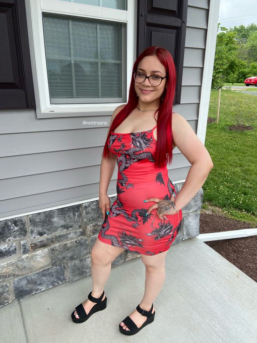 Watch 𝙽𝚊𝚑𝚒𝚛 🍒's leaked NSFW photo on TwXstars