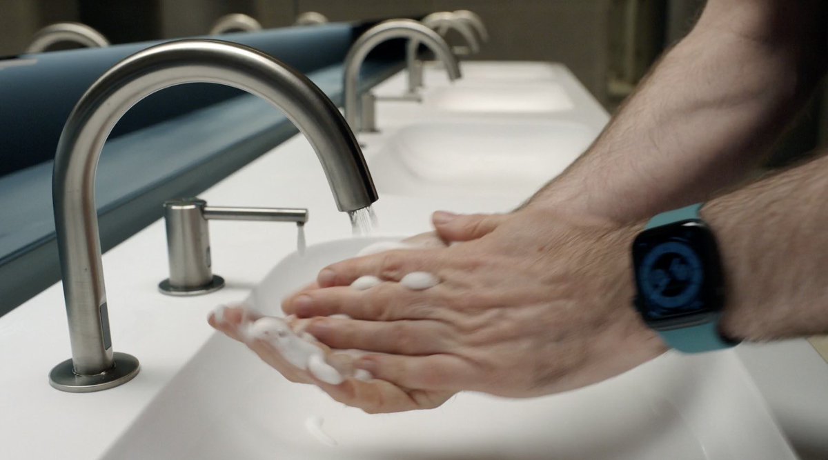 watchOS 7 detects when you start washing your hands -- motion detects handwashing, mic detects water.a countdown tells you how long to keep washing then sends an audio and haptic notification when you're done.with cute bubbles.