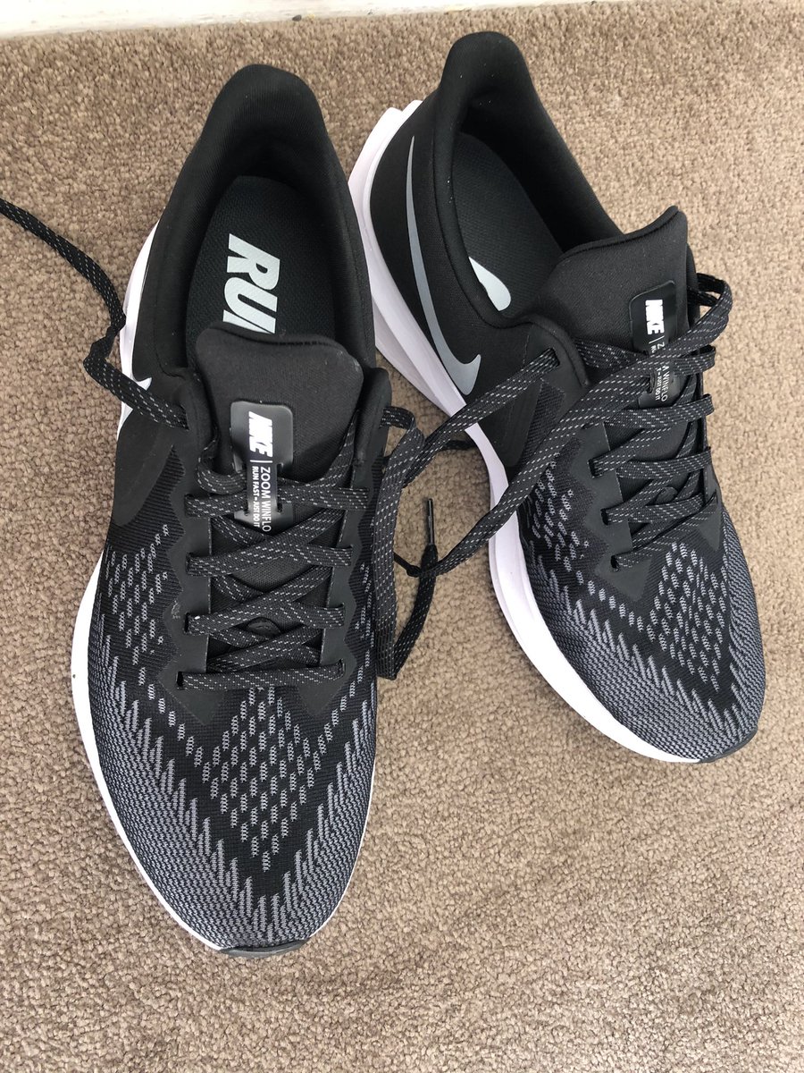 AndyWellsbury's tweet photo. Nice little 6k this evening in the new @Nike #Winflo treads! 👟 🏃🏻♂️ https://t.co/5hI7frSrJj