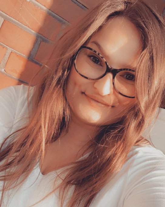 L&ouml;wenm&auml;hne 🦁 so sieht es aus wenn ich die Haare nicht f&ouml;hne... . #l&ouml;wenm&auml;hne #nomakeup #sunny #sunnyday<a href="/tag/sunnyday"class="tags"><span>#sunnyday</span></a><a href="/tag/happy"class="tags"><span>#happy</span></a><a href="/tag/nomakeup"class="tags"><span>#nomakeup</span></a><a href="/tag/germany"class="tags"><span>#germany</span></a><a href="/tag/sunny"class="tags"><span>#sunny</span></a><a href="/tag/mylife"class="tags"><span>#mylife</span></a>