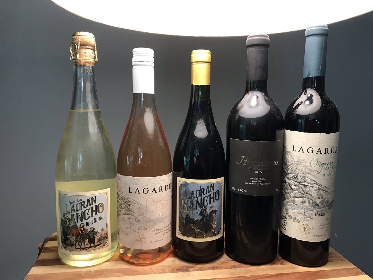 Lasucrerieba's tweet photo. Recuerden que junto a nuestros dulces nos pueden pedir los mejores aceites, vinos y quesos. https://t.co/FmwFQrNOVV