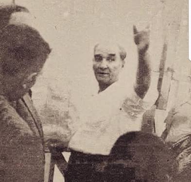 Mustafa Kemal Atatürk'ün 6 ilkesini şiar edinmiş yurttaşlarla omuz omuza mücadele ediyoruz. 
Birliğimiz daim olsun🤲
Sarı Paşa'nın kurtlarından sizlere selam olsun <a href="/kilicdarogluk/">Kemal Kılıçdaroğlu</a>