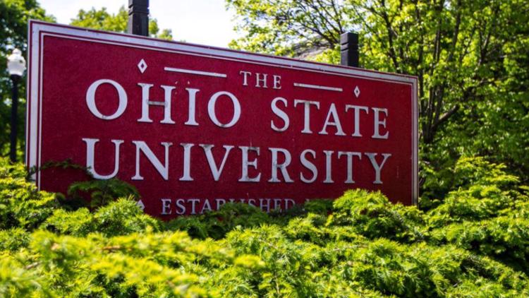 10TV's tweet photo. Ohio State will not require ACT, SAT scores for 2021 applicants https://t.co/IFeW53eBxd #10TV https://t.co/2mYS8r5w1Q