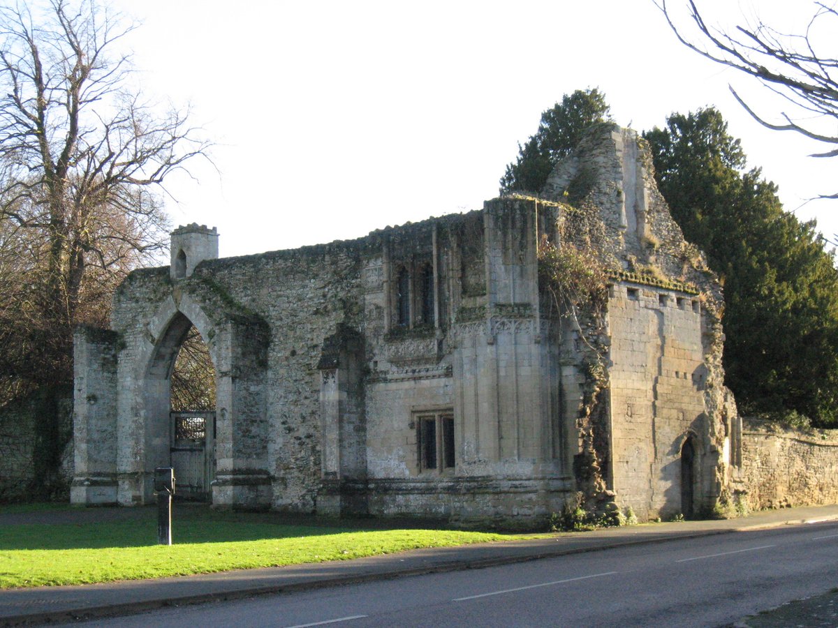 The 11th walk takes you from Upwood to Ramsey, finishing at the famous Abbey, situated on a gravel 'island', full of history. There is an 'offshoot' walk into Woodwalton Fen NNR (in the Great Fen), one of the most iconic nature reserves in the country <a href="/greatfen/">Great Fen</a> <a href="/discover_ramsey/">Discover Ramsey</a>