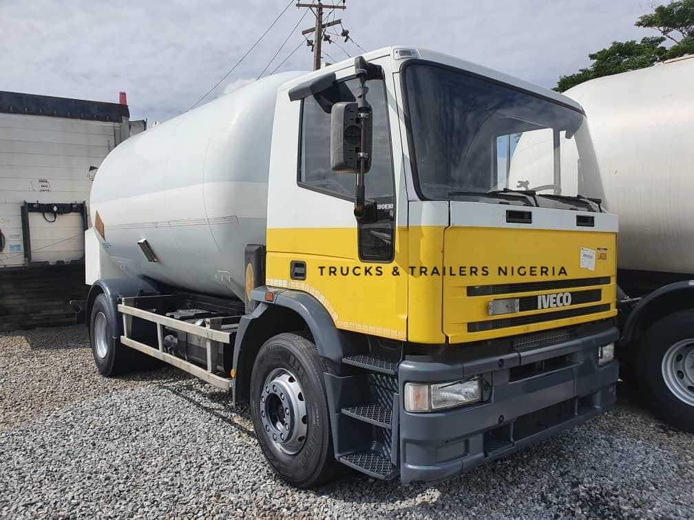 TRUCKSNG's tweet image. Fresh off the boat. #

Foreign used LPG Truck, designed to help small business owners fulfill their logistics needs.

This IVECO LPG truck comes with an automated meter, vehicle tracker and free driver training.  N16m only. 

Chat on +2348128999554 (WhatsApp only) or Send a DM.