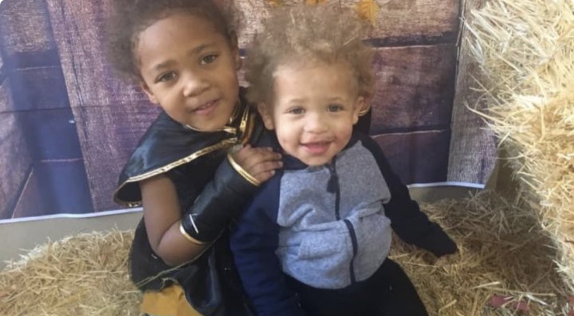 Chrissssjohnson's tweet image. One of our family friends got into a bad car accident that killed two of her children 😓

Any donations would help her family tremendously + a simple RT could help as well 💔

gf.me/u/yaq23d