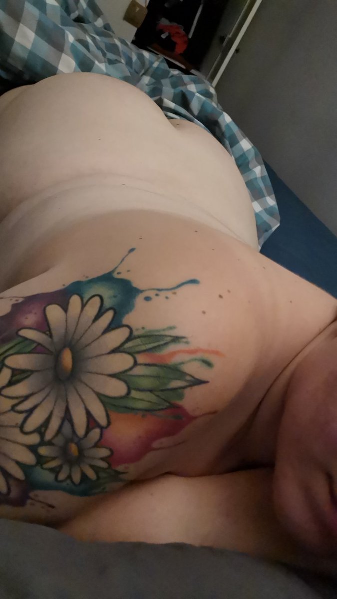 Charlpear_bbw's tweet photo. Off to bed. Hopefully some of your horny fuckers will follow me. Don't disappoint me now 😘
#onlyfans #bbw #ass #pawg #sellingcontent
https://t.co/x3fVRsCDlD https://t.co/c6IPLSw7y7