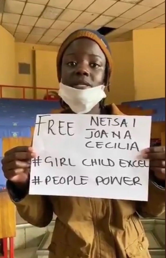 TimNyathi's tweet photo. Wherever we are we can use this as a form of protest Zimbabweans. Home or away the regime cant arrest everyone. Strength in numbers! I am uploading mine tomorrow. #ZanupfMustGo #FreeMDC3 #FreeCUTstudents https://t.co/SlWOflZUiY