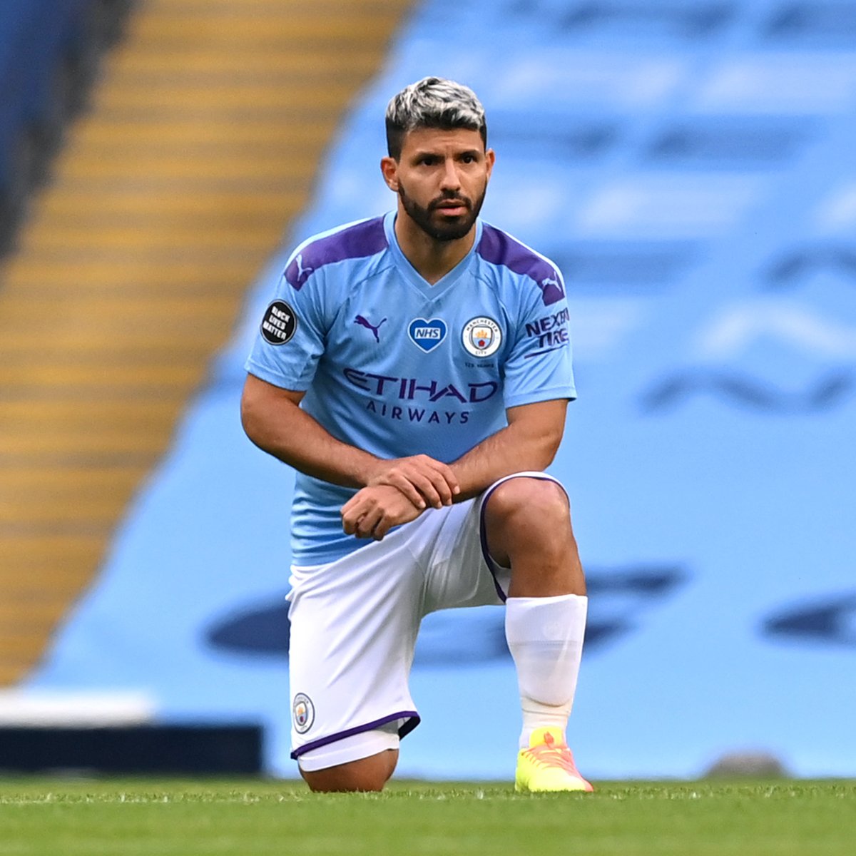 goal's tweet image. Players and officials take a knee in support of #BlackLivesMatter

At the same time, a &apos;White Lives Matter - Burnley&apos; banner is flown over the Etihad Stadium.

No words.