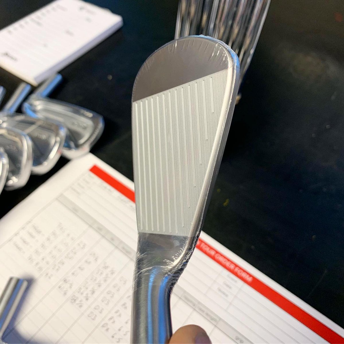 golfnation_'s tweet photo. 👀 @SrixonEurope #ZForged Blade! #SrixonGolf #TourTruck #EuropeanTour https://t.co/exExOoge26