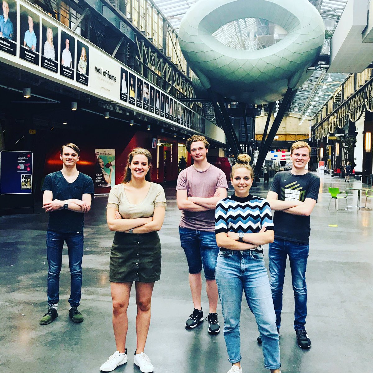 Deze trotse studenten vertellen waarom zij voor het Toptraject hebben gekozen. Binnenkort online in een mooi filmpje. 🎥 #vmbo #mbo #hbo #droombaan #toptraject <a href="/rocvantwente/">ROC van Twente</a> <a href="/Saxion/">Hogeschool Saxion (inactief)</a> #voortgezetonderwijs