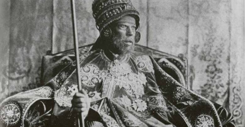 Empereur Menelik II ( Éthiopie )Le « Roi des rois » infligea une énorme défaite aux italiens durant la bataille d’Adoua le 1er mars 1896. Une bataille qui mettra fin à la guerre italo-éthiopienne, qui a durée plus de 10 ans ( 1885 - 1896 )