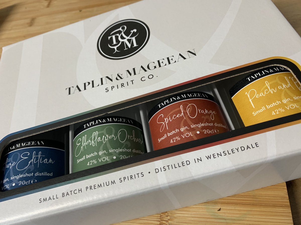 tomtomdrinks's tweet photo. A Lovely gift from @taplinmageean arrived today! Four gins including their signature edition, elderflower orchard, spiced orange and peach and basil - very excited to try them! .
[gifted]
.
#gin #newgin #gifted #ginlover #gingin https://t.co/KWbGrgkUKn