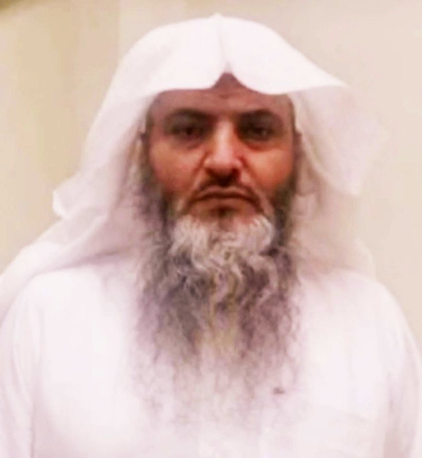 🩸🩸
دعواتكم 
موعد #تنفيذ قصاص ابن #كدمه غداً الثلاثاء  2 / 11 / 1441 هـ
ونسال الله ان يلين قلوب اهل الدم ودعواتكم يا أهل الخير . 
قوله تعالى" فَمَنْ عَفَا وَأَصْلَحَ فَأَجْرُهُ عَلَى اللَّهِ ۚ "

تكفـون يـ #ال_فرثان 

 #ابن_كدمه_اقدم_سجين_ينخاكم1

#السجين #هادي_بن_سعود_بن_كدمه