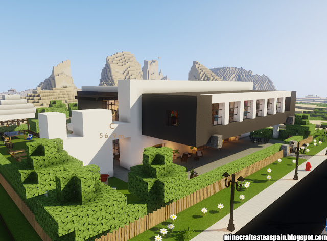 Casa Moderna en Minecraft con jardín, por Minecrafteate.