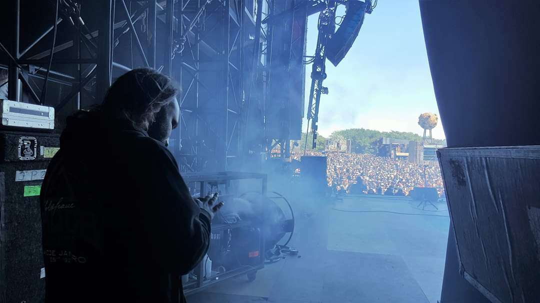 SladeTimeline's tweet photo. THE CHRIS SLADE TIMELINE setting up and preparing for our performance at HELLFEST Mainstage 1 on 22 June 2018 #Hellfest #Mainstage1 #RockFestival #chrisslade #bundavis #steveglassock #jamescornford #michaelclark #andycrosby #roxaneboillod #sharondavis #christinegyfordceasar https://t.co/6nealnhT92