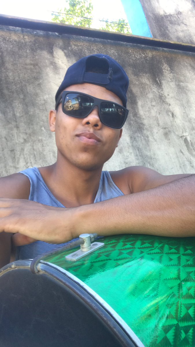 Oliveir11149661's tweet image. #pagodes #Resenhapagode #opagodeiro 😎