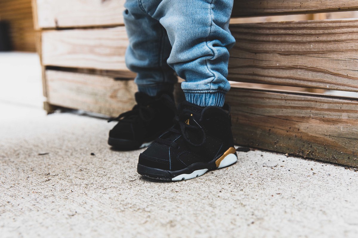 jordan retro 6 infant