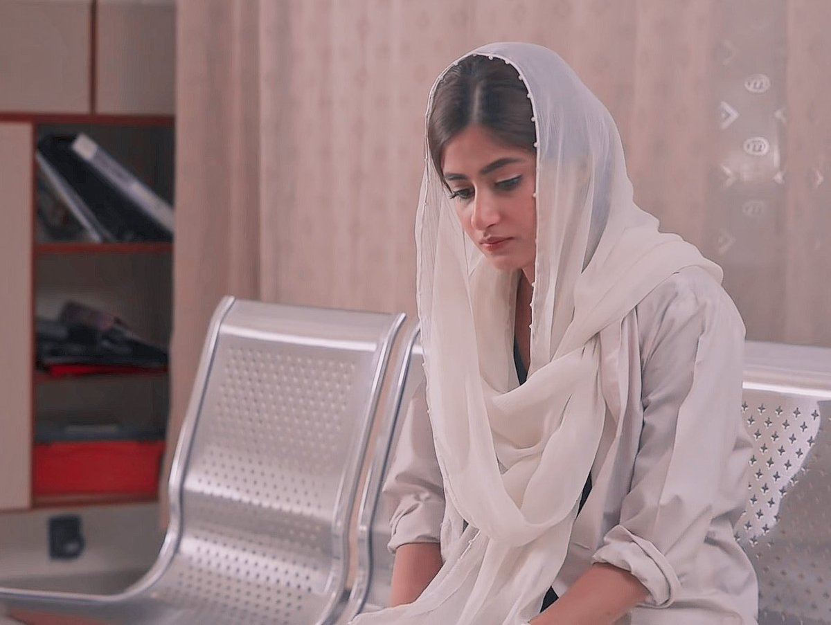 At this point, she was so in love with him Little did she know that Asfi was only her's  #YakeenKaSafar