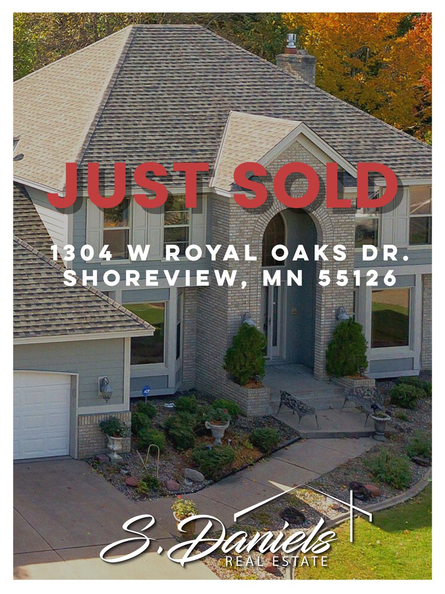 imstevendaniels's tweet photo. 💥🏡CLOSED‼️🏡💥
Thank you, Mr. Fernandez, for trusting me to sell your beautiful home! Phase 2 is now complete! Will there be a phase 3?? 😉 #RealEstate #BridgeRealty #SDanielsRealEstate #Phase2Complete https://t.co/xtXakmJuqN