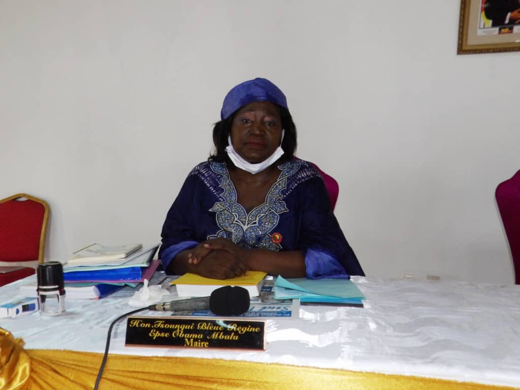 TsounguiRegine's tweet image. #BIASOUK 👋🏽 

Ici et ailleurs, nous allons ensemble construire une communauté où il fait bon d’y vivre.
Comme Maire et mère de @CNgomedzap, j’appelle à tous pour apporter autant d’énergie que possible 😊

#cameroun 🇨🇲 #Ngomedzap